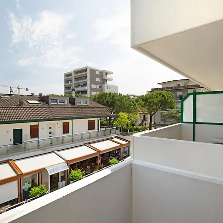 Papaya A202 Apartment